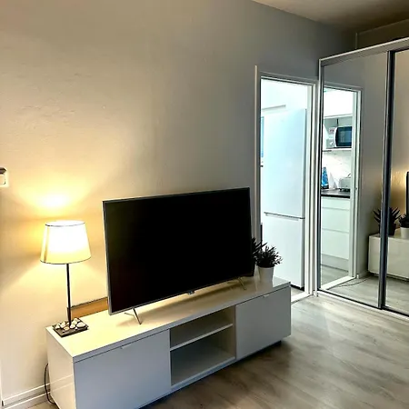 Functional In The Center *